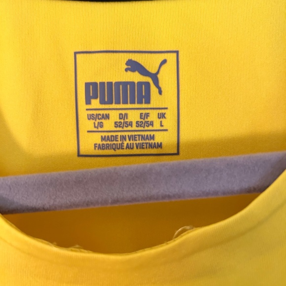 Puma Soccer Jersey Large - Picture 2 of 2